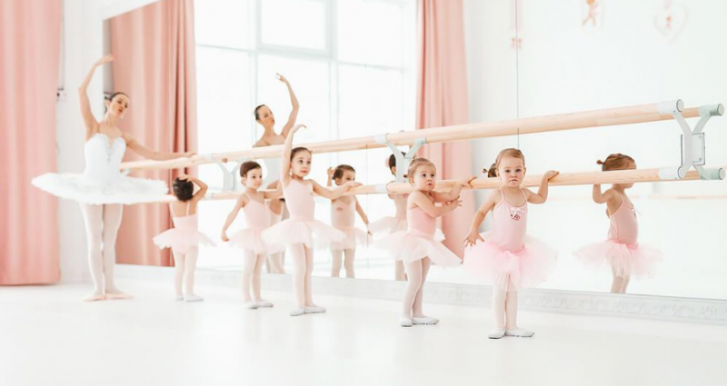«Балет с 2 лет» - франшиза школы балета для детей